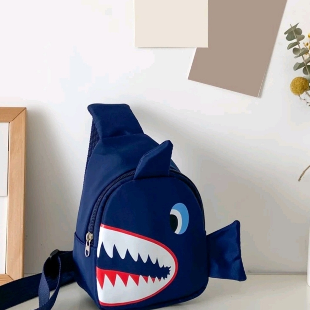 Small mini Child's Shark shoulder bag